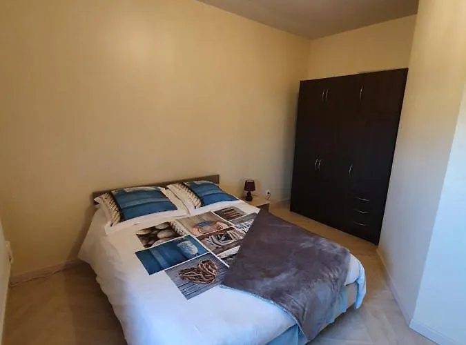 De Line Marvie Apartment